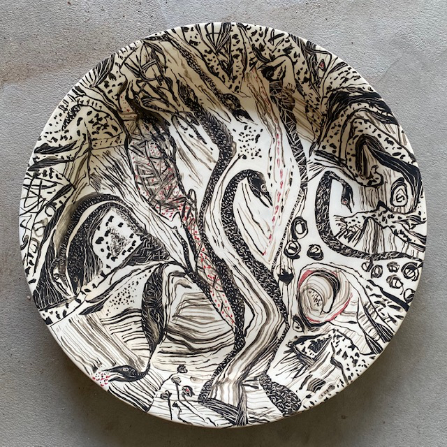 hydra platter 45 cm diameter.jpg