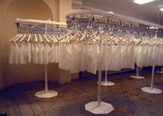 _hANGERS.jpg